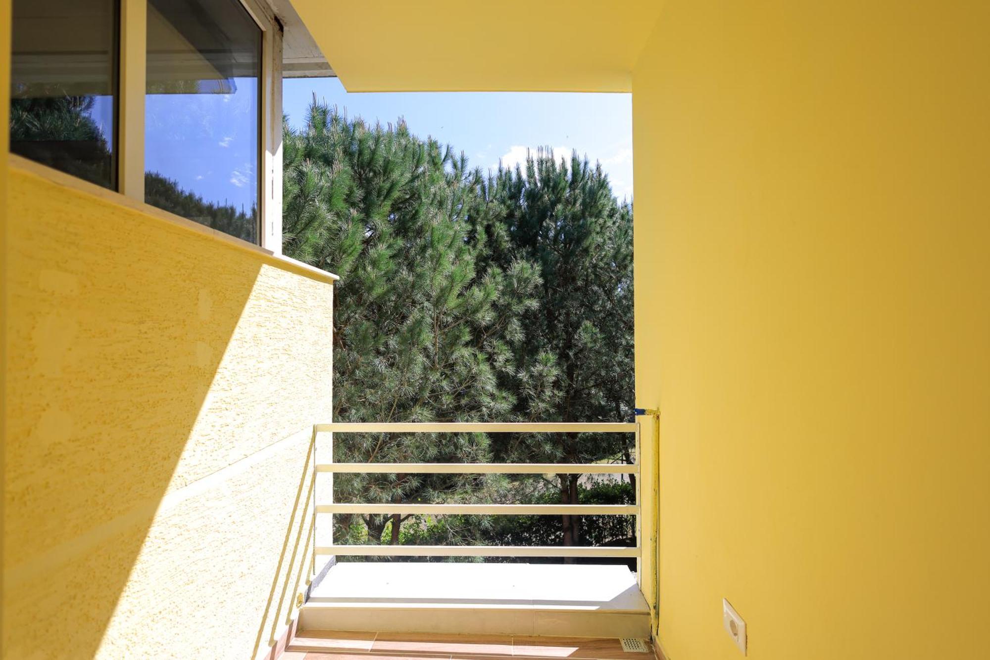 Grandstay Villa Perla Resort Durres Exterior photo
