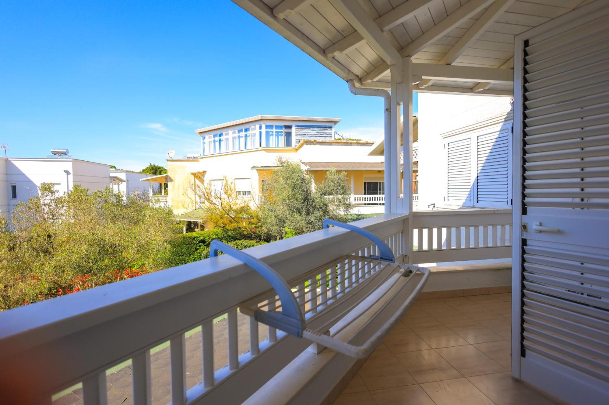 Grandstay Villa Perla Resort Durres Exterior photo